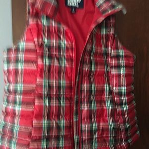 New Land’s End XL red plaid vest